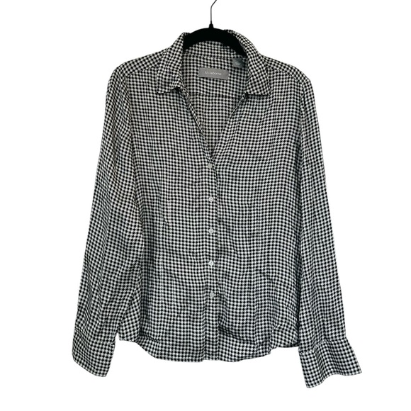 Liz Claiborne Tops - Liz Claiborne Silk Button Up Shirt Blouse Long Sleeve Office Career Size 12P